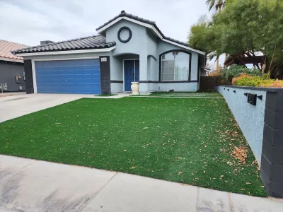 Executive Chic Corporate Housing 3 Bed 2 Bath Las Vegas 5 Mins from Airport 綠色山谷住宿飯店