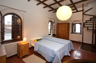 A fascinating Medioeval Tower on the borders of Lake Garda Hotels in Lazise Old Town