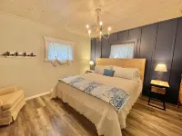 Relax and recharge! Cabin on a tranquil bay on Deer Lake is a perfect get away! イタスカのホテル
