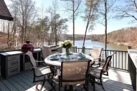 Hygge House on Lanier - the ULTIMATE lake cabin - dock, arcade, hottub, & grills
