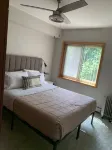 Beautiful Modern Condo Downtown/Convention Center 퍼스트 힐 호텔