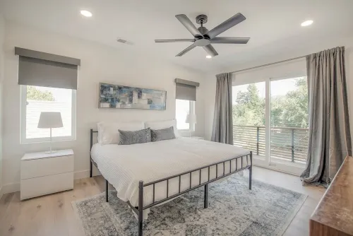 Modern Loft in 'Little Italy' - Minutes from Downtown KC