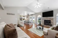 Sage Haven Ranch Retreat, Yard, Fire Pit, BBQ, Office space, Close to shopping Hotels in O'Fallon