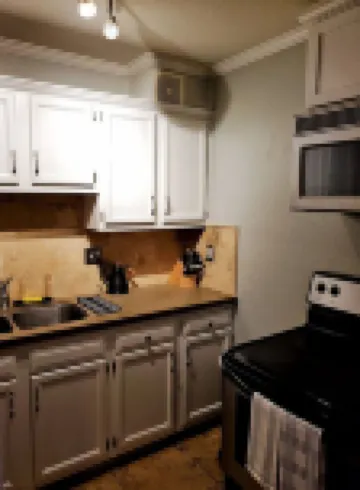 Studio walking distance to Stadium & Nightlife!