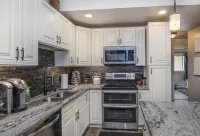 Recently remodeled ski condo--Directly adjacent to the Beaver Creek Shuttle Bus!