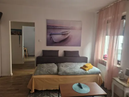 Zentrales Wohnen für Monteure , Messegäste Oder Durchreisende