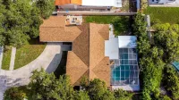 The Bay Beach House: Boat/Jetskis