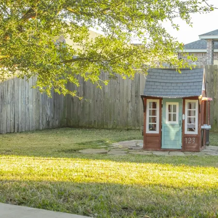 QUIET & SPACIOUS - Amiable Modern Home - Belton Oaks