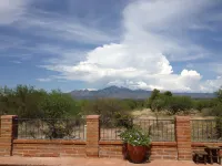 Private Desert Gem,  Just A 1/2 Mile From Tubac Golf Resort And Spa