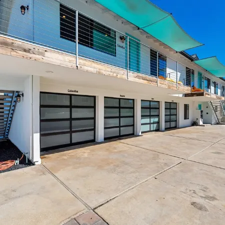 Oceanviews, Steps to the Sand, Short Walk to the Village! A/C