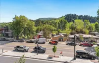 Condo in the Heart of Steamboat- Walk Everywhere!