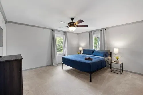 Cozy 3 Bedroom with Pool