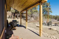 Wolf Creek Riverside Chalet