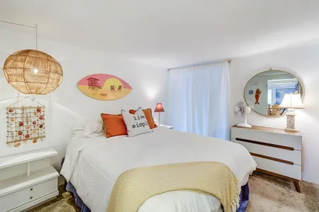 Iconic A-Frame - Beach Block Dewey! Sleeps up to16! Walk Everywhere! Отели рядом с достопримечательностью «Дьюи Бич»