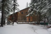 Secluded mountain retreat