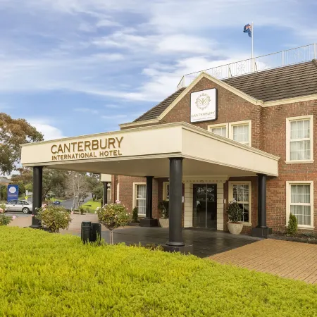 Canterbury International Hotel