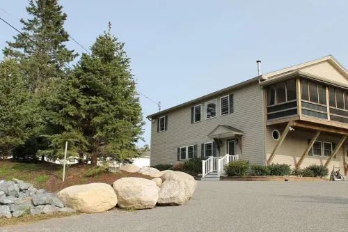Modern Condo #2!