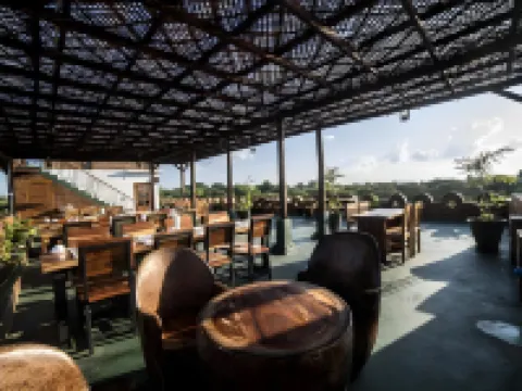 โรงแรมพุกาม เวอร์เท็กซ์ โรงแรมในพุกาม