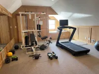 Mansion in Greenwich with private lake and river Hotels in Greenwich