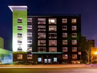 Hotel BPM Brooklyn Hotels near Brooklyn Flea
