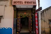 Hotel Swathi 피펄 트리 공원 주변 호텔