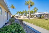 Gulfside No Roads to Cross  1-bedroom condo with AC, WiFi On Siesta Key Beach.. - 2-Star