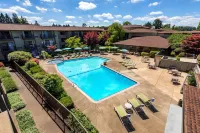 Valley River Inn - Pool