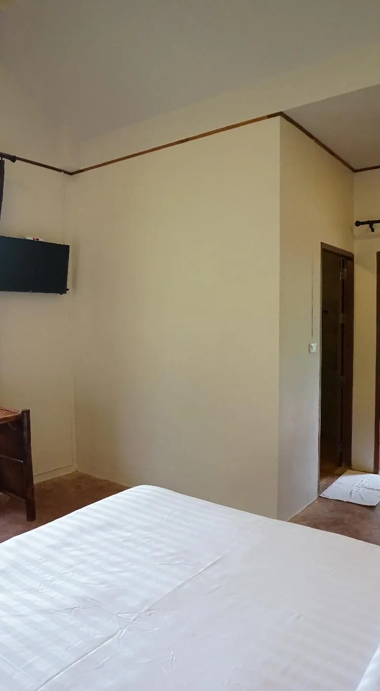 ห้องเตียงใหญ่พร้อมลานระเบียง(เตียงคิงไซส์)