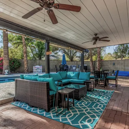 Spacious Home + Pool, Putting & Dream Backyard