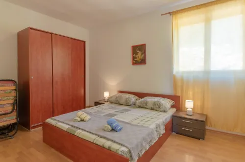 Seafront Apartments Olivera