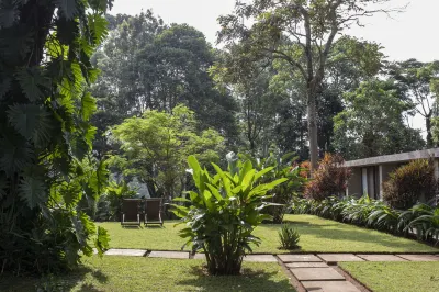 Kaliwa Lodge