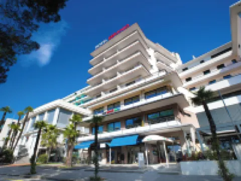 ホテル グラニオ オー ラック ムラルトのホテル