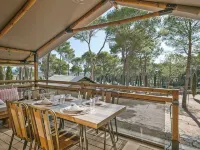 Camping Castell Montgri Hotels in Baix Emporda