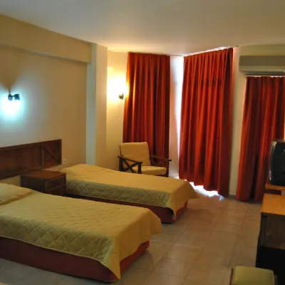بينا هوتل Hotels near شاطئ كونيالتي