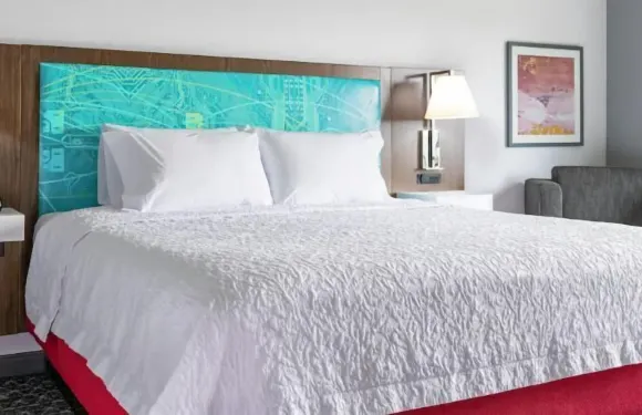 塔帕漢諾克歡朋酒店