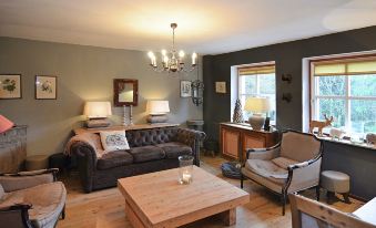 Quaint Holiday Home Near Ski Area in Neuastenberg
