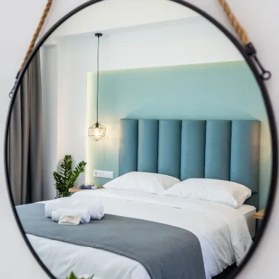 Azzurro Deluxe Hotels near شاطئ ميتاليا