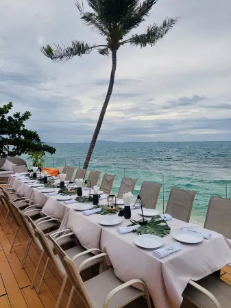 Sea&Sky Beach Resort Отели рядом с достопримечательностью «Lat Wanon Waterfall»