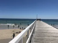 Seaford - Seabreeze; Beautiful Beachfront, 2-Bedroom Apartment - WiFi, Netflix.