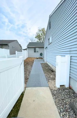 The Hideout-2Br/2BA Townhouse Near Highland! Отели рядом с достопримечательностью «Mountain View Event Center»