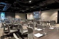 Radisson Red Galway - parking