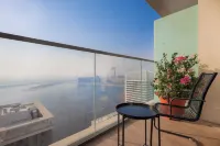 Aya - Exquisite Beachfront 1Br Living in Palm Jumeirah