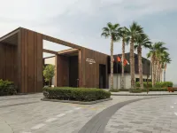Delano Dubai Hotels near DP World Head Office
