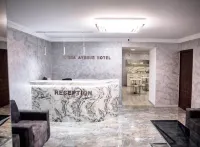 Opera Avenue Hotel