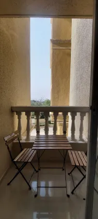 Mountain Breeze Home Stay Отели в г. Malegaon T. Waredi