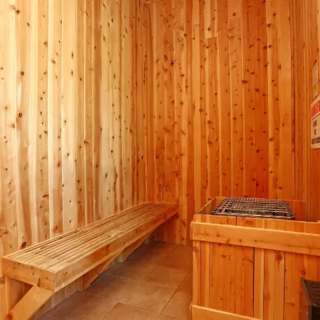 Spacious 2Br Reno Suite · Spring Mountain Views