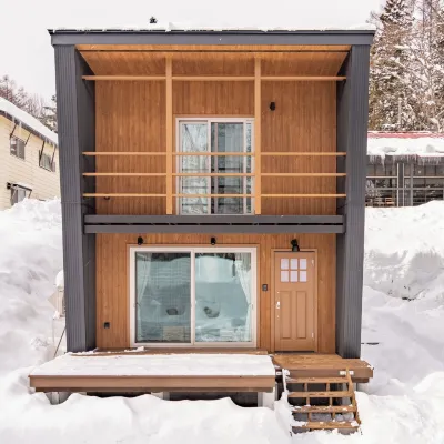 Creekside Chalets Hakuba Hotels in der Nähe von JR Minami-Kamishiro station