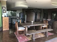 Leopards Rock Bush Boutique Hotel di Bosveld