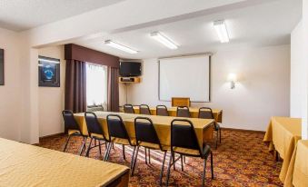 Quality Inn & Suites Ottumwa North