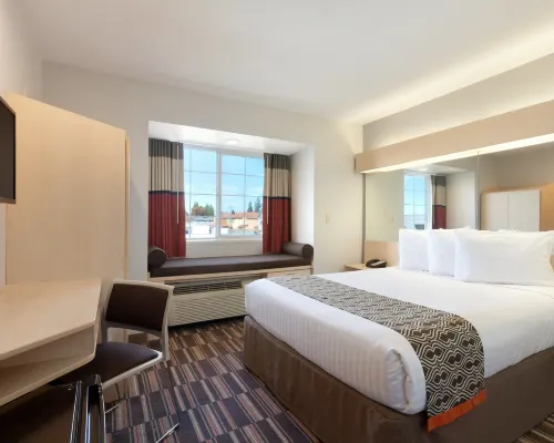 Microtel Inn & Suites by Wyndham Modesto Ceres Hotels in Stanislaus County